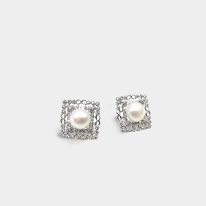 Diamond pearl earrings