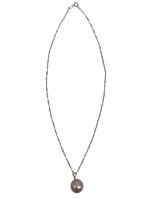Purple pearl Necklace