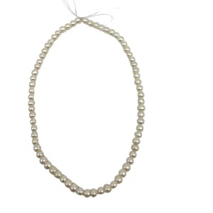Gold pearl necklace